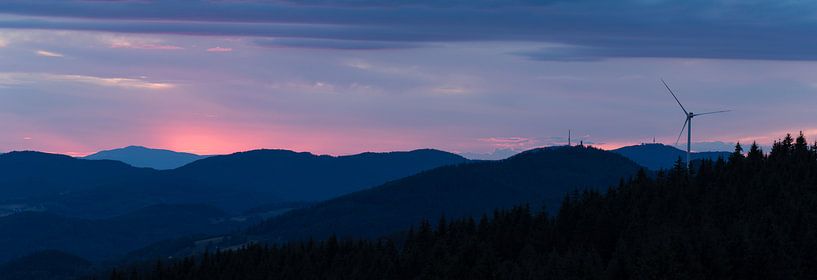 Sonnenuntergang im Schwarzwald | Deutschland | Panorama von Marianne Twijnstra