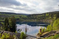 Silence on the blue lake of Lehesten
