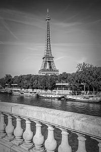 PARIS Eiffeltoren & Seine Monochroom van Melanie Viola