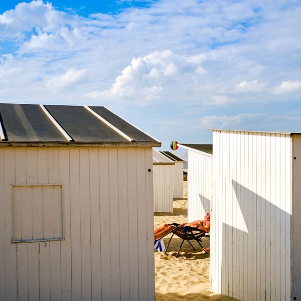 Chalets de plage Ostende, côte belge par Joost Duppen