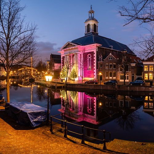 Stedelijk Museum Schiedam at night. It is pretty pink because of the care that continues during the 