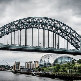 Tyne Bridge van Ronald Looijestijn