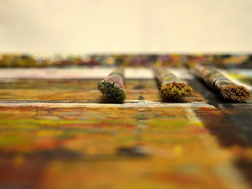 Pinsel auf Staffelei