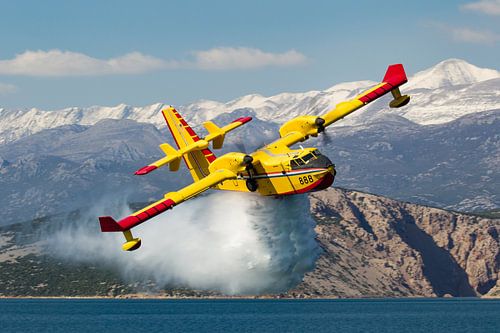 Kroatische Luchtmacht CL-415 Superscooper