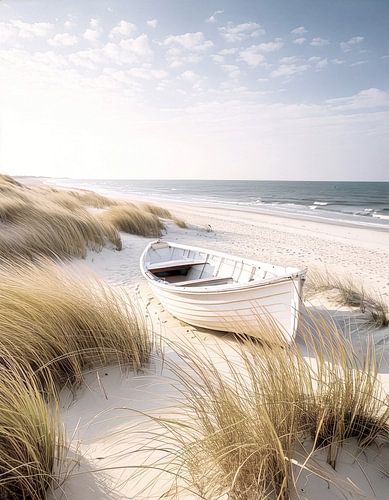 Bateau sur la plage, dunes, mer calme