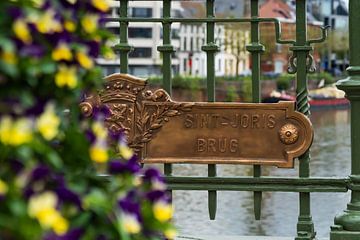Gent Sint-Joris brug in de lente van Jan Van Bizar
