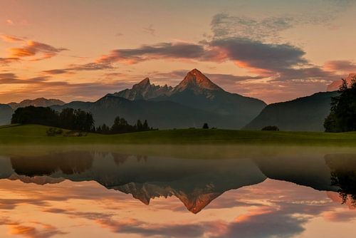 Watzmann reflection at sunrise