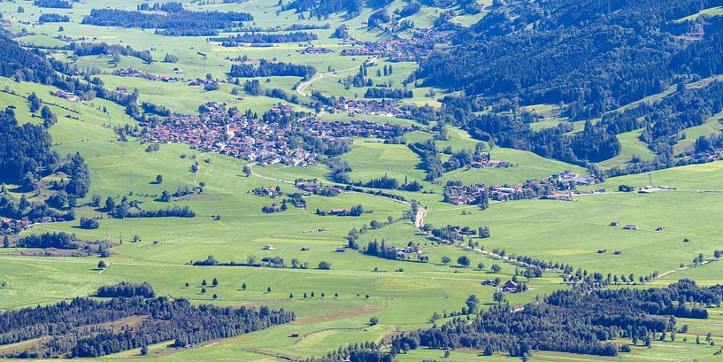 Het Illertal in zachte pracht van Walter G. Allgöwer