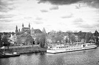 Riviercruiseschip MPS Horizon uit Rotterdam in Maastricht van Streets of Maastricht thumbnail