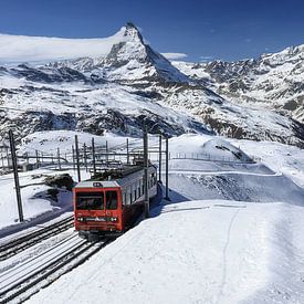 Gornergrat bahn met Matterhorn van FotoBob