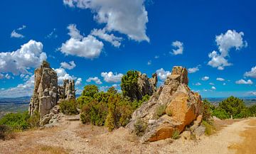 Bijzondere rotsformaties op de berg Monte Pino, Telti, Sardinia, Italië van Rene van der Meer