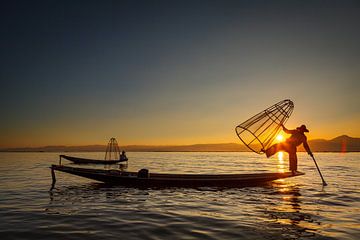 Die Fischer vom Inle See in Myanmar von Roland Brack