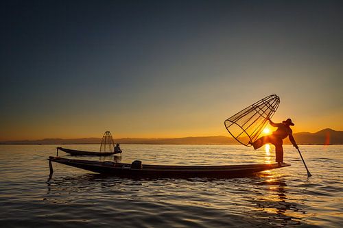 De vissers van Inle Lake in Myanmar