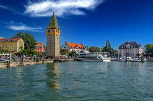 Lac de Constance : le Mangturm au port de Lindau