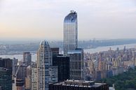 Manhattan met One57 ofwel The Billionaire Building gezien vanaf het Empire State Building van Merijn van der Vliet thumbnail