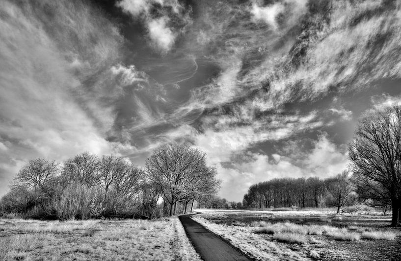 Ciel nuageux sur le Noorderneg, Heiloo par Mike Bing