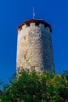 Les ruines du château de Scharfenburg en robe d'automne sur Oliver Hlavaty