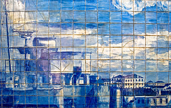 Kunstige keramische verhalenvertellers - azulejo mozaïek bij de Miradouro de Santa Luzia