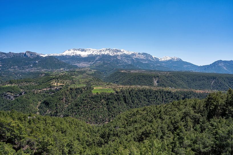 Vast mountain landscape of the Turkish Riviera by Photo Art Thomas Klee