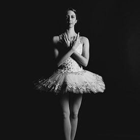 Ballet dancer with white tutu in black and white standing 02
