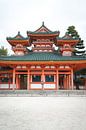 De prachtige Heian-jingū Shrine van Yeltree Fotografie thumbnail