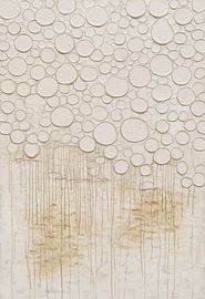 Bubbles and drops in a serene composition by Color Square