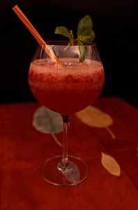 Passionsfruchtsaft-Gin-Cocktail