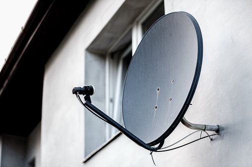 Antenna dish