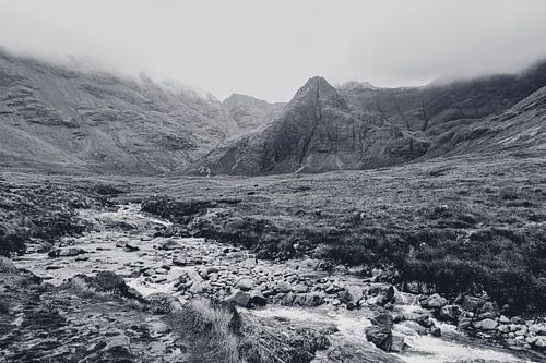 De prachtige Fairy Pools in de Coire Valley op het Schotse eiland Skye.