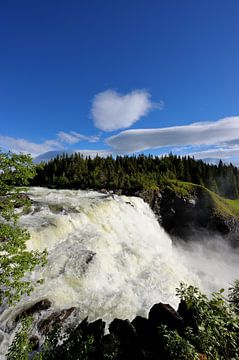 Tännforsen Wasserfall van Lars Tuchel