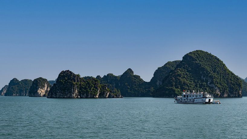 Halong Bay, Vietnam van Niki Radstake