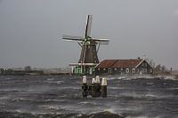 Zaanse molen de Zoeker aan de Zaanse Schans.