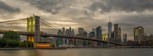 New York - Skyline Manhattan Brooklyn Bridge