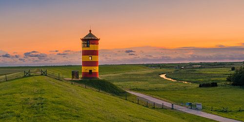 Panorama foto van de vuurtoren van Pilsum
