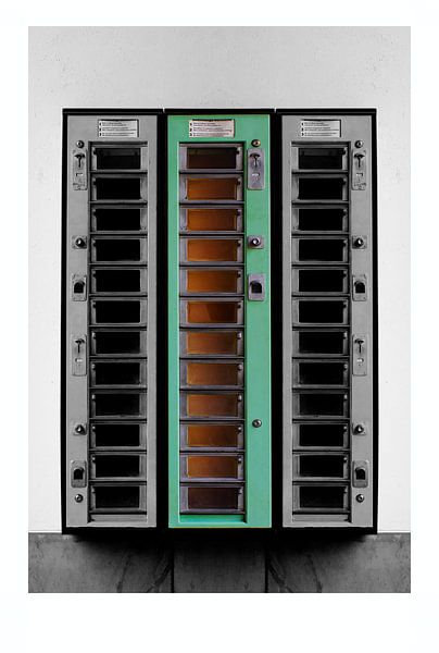 Vergangene Zeiten – Der verlassene Automat von artpictures.de