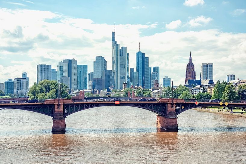 Frankfurt by the river by Manjik Pictures