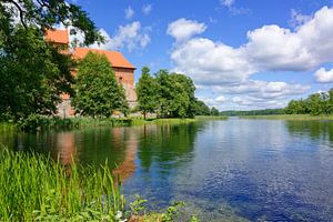Château de Trakai au bord du Lac Galve