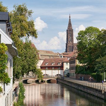 Oude binnenstad van Straatsburg in Frankrijk van Heiko Kueverling
