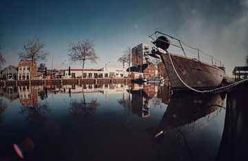 Piushaven sur Hans van Dongen