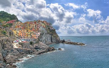 Manarola Italy by Rens Marskamp