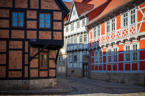 Quedlinburg, Duitsland – kleurrijke vakwerkstad in de Harz