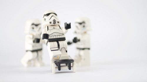 Help! ... euhh anyone?