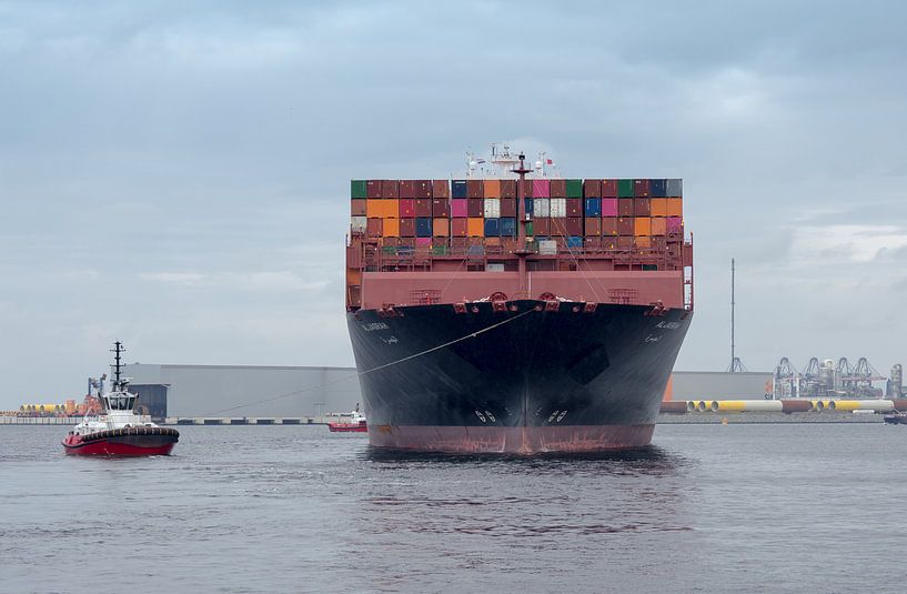Container ship to Rotterdam by Karin vd Waal