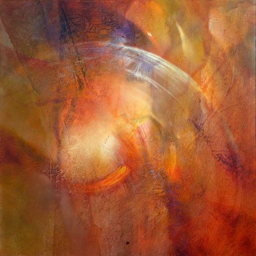 Zwevende vormen in oranje en goud