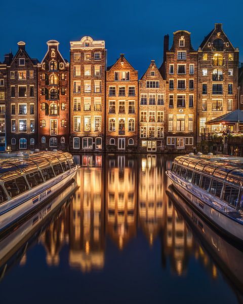 Evening in Amsterdam by Jeroen Linnenkamp