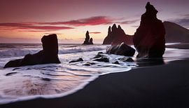 Prachtige zonsondergang op het strand