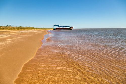Las Dunas de San Cosme y Damian" in het midden van de Rio Parana nabij de stad Encarnacion.