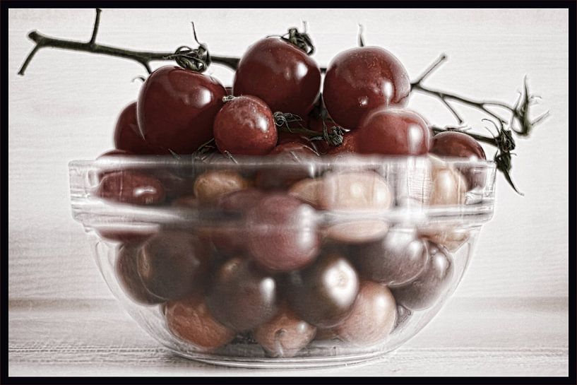 Een schaal vol tomaten van Erik Reijnders