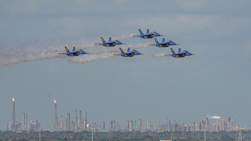 Blaue Engel in Aktion! von Jaap van den Berg