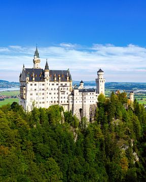 Vue du château de Neuschwanstein en Bavière, Allemagne sur Ruben Philipse